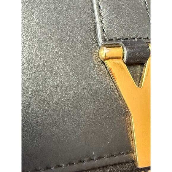 Yves Saint Laurent  Leather Y Line Zip Around Wallet Black Smooth Leather - Picture 8 of 8